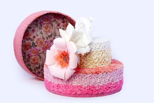 Flower Box WOW κουτί.Ρομαντική επιλογή που ταιριάζει σε bridal διακόσμηση και αποτελεί ιδανικό δώρο για τα κορίτσια που αγαπούν την άνοιξη.
